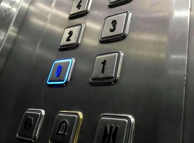 منزل للإقامة F10 1, Private Double With Private Bathroom In Shared Flat *